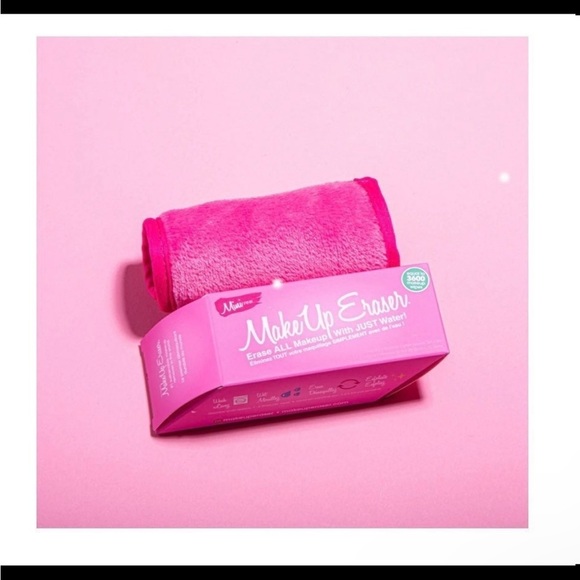 MakeUp Eraser Other - NWT Makeup Eraser: Original Pink Makeup Remover Towel Mini